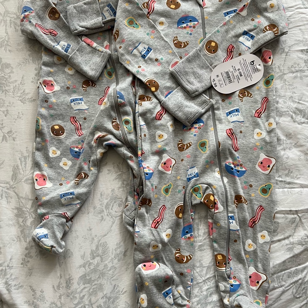SOLD‼️Cozy Gray Kids One Piece Pajamas